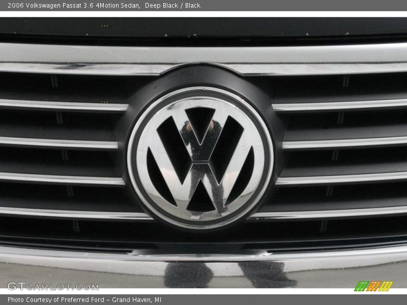 Deep Black / Black 2006 Volkswagen Passat 3.6 4Motion Sedan