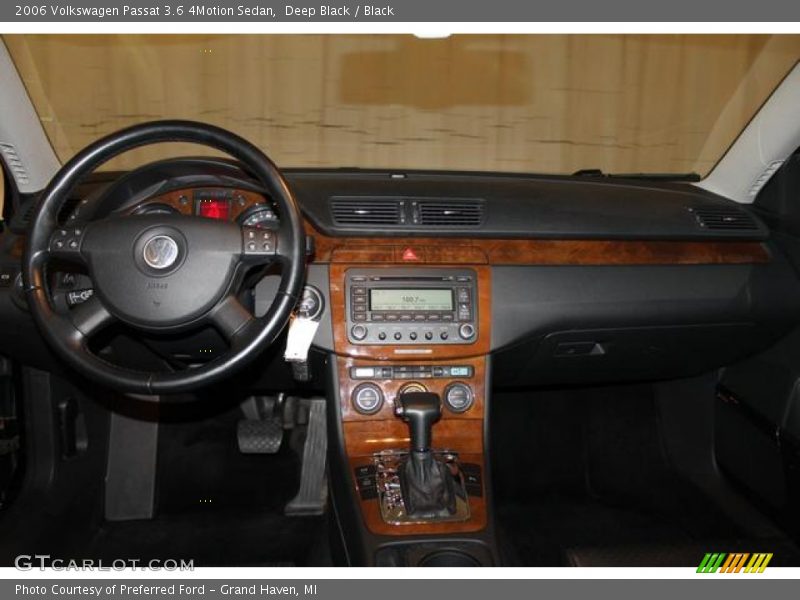 Deep Black / Black 2006 Volkswagen Passat 3.6 4Motion Sedan