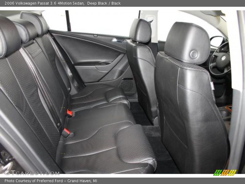 Deep Black / Black 2006 Volkswagen Passat 3.6 4Motion Sedan