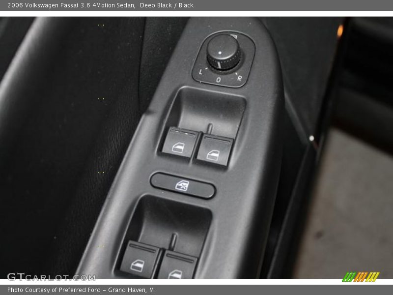 Deep Black / Black 2006 Volkswagen Passat 3.6 4Motion Sedan