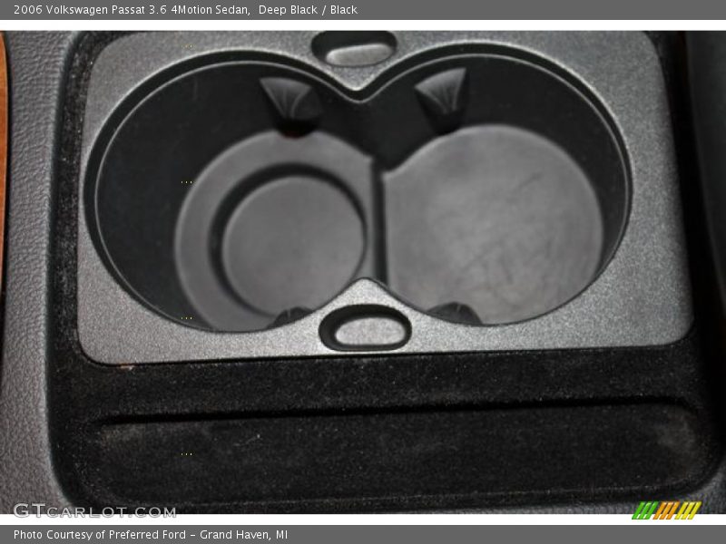 Deep Black / Black 2006 Volkswagen Passat 3.6 4Motion Sedan