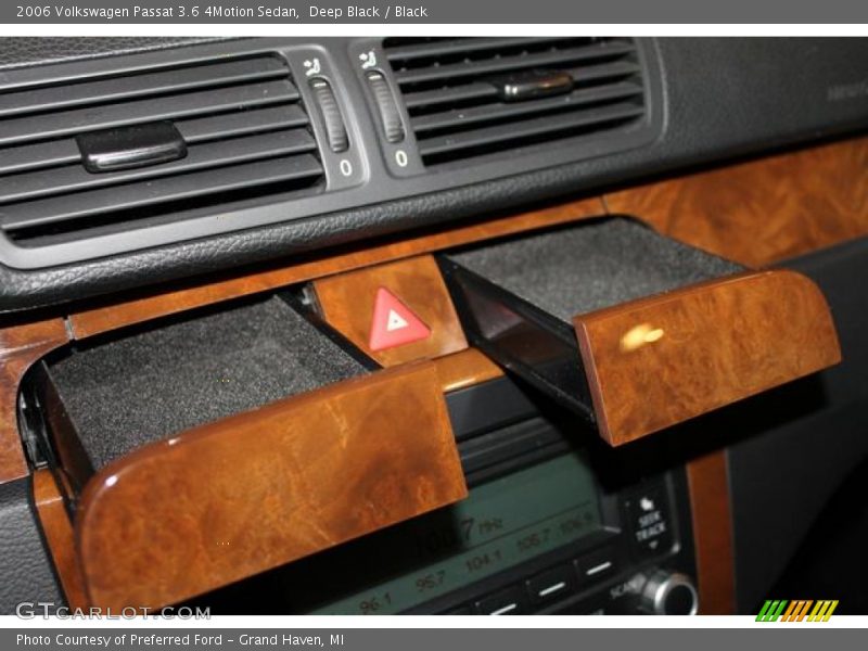 Deep Black / Black 2006 Volkswagen Passat 3.6 4Motion Sedan
