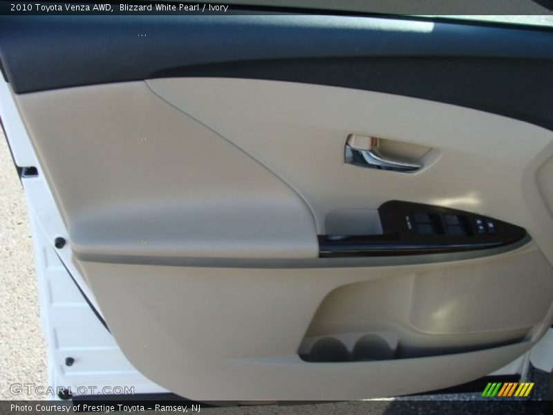 Blizzard White Pearl / Ivory 2010 Toyota Venza AWD
