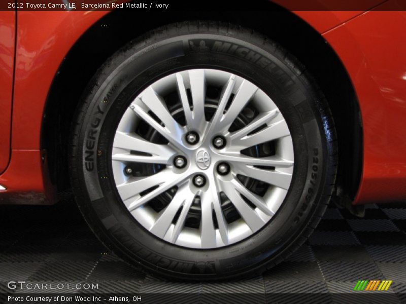 Barcelona Red Metallic / Ivory 2012 Toyota Camry LE