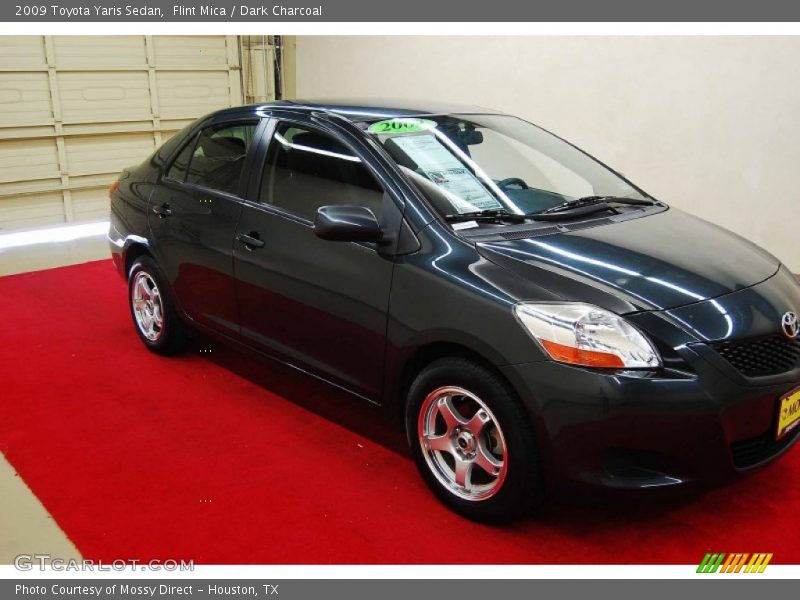 Flint Mica / Dark Charcoal 2009 Toyota Yaris Sedan