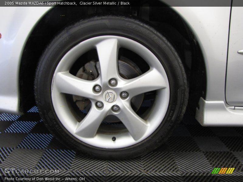 Glacier Silver Metallic / Black 2005 Mazda MAZDA6 i Sport Hatchback
