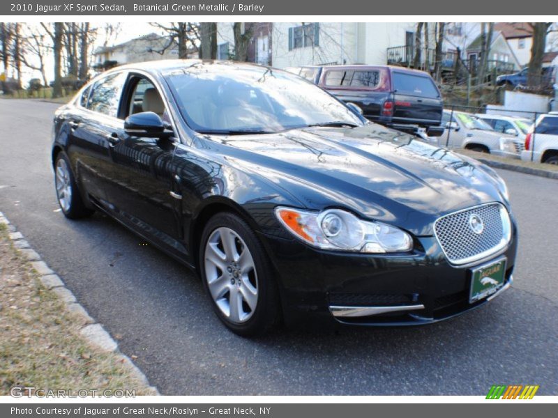 Front 3/4 View of 2010 XF Sport Sedan