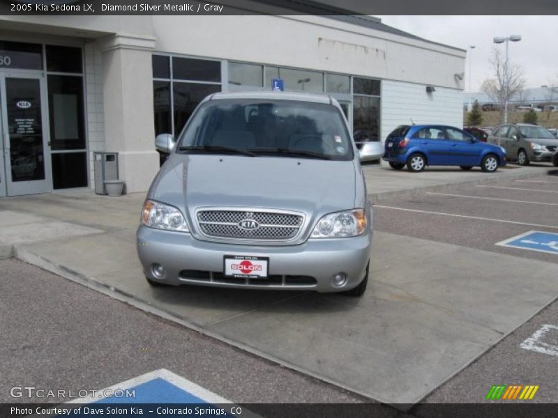 Diamond Silver Metallic / Gray 2005 Kia Sedona LX