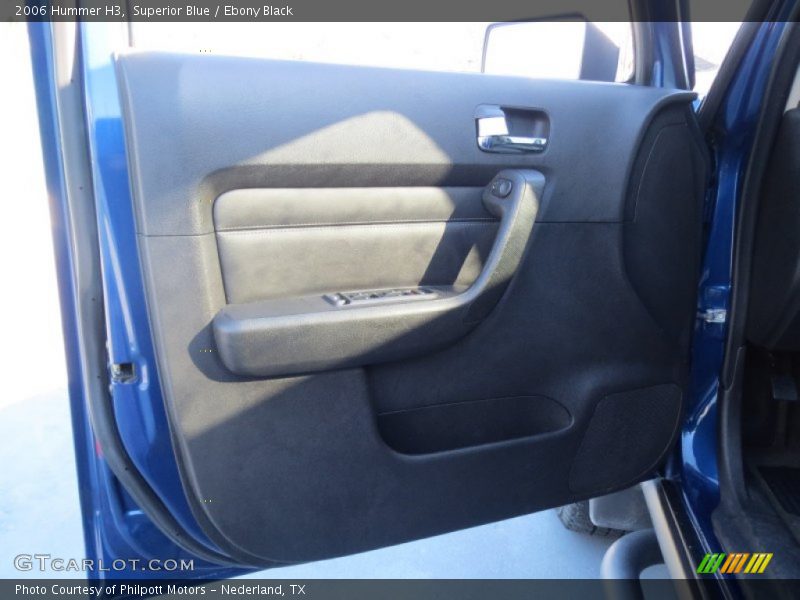 Superior Blue / Ebony Black 2006 Hummer H3