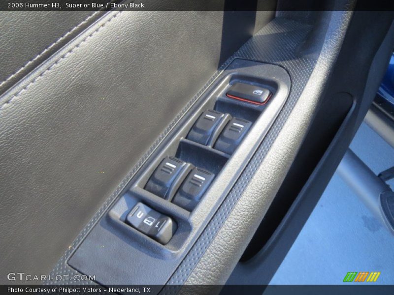 Superior Blue / Ebony Black 2006 Hummer H3