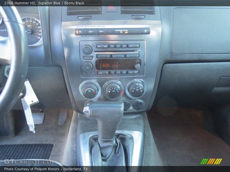 Superior Blue / Ebony Black 2006 Hummer H3