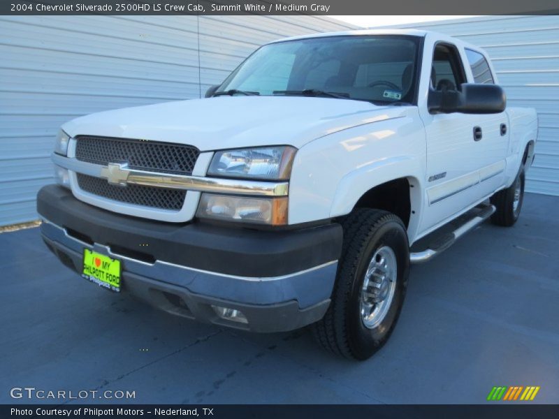 Summit White / Medium Gray 2004 Chevrolet Silverado 2500HD LS Crew Cab