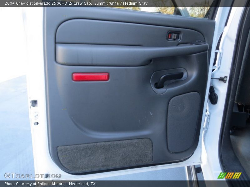 Summit White / Medium Gray 2004 Chevrolet Silverado 2500HD LS Crew Cab