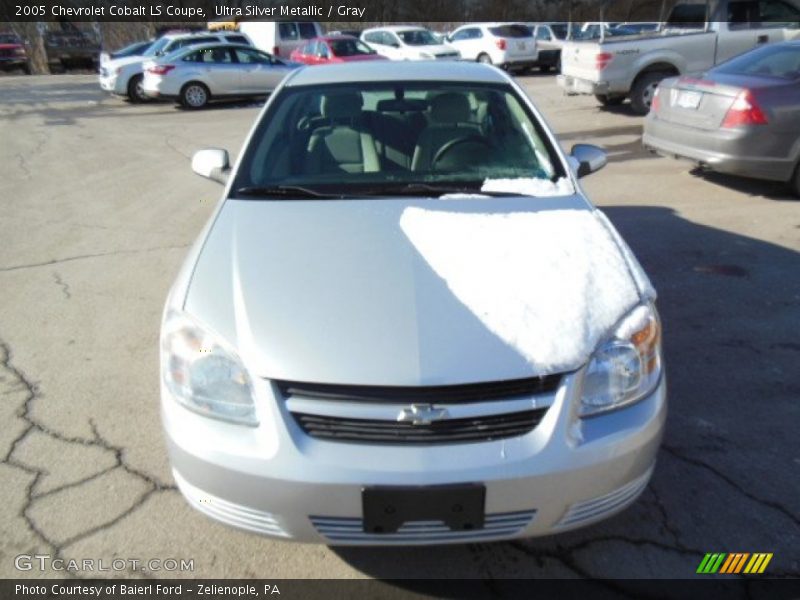 Ultra Silver Metallic / Gray 2005 Chevrolet Cobalt LS Coupe
