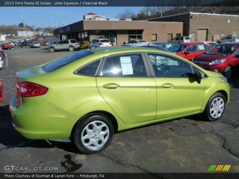  2013 Fiesta SE Sedan Lime Squeeze