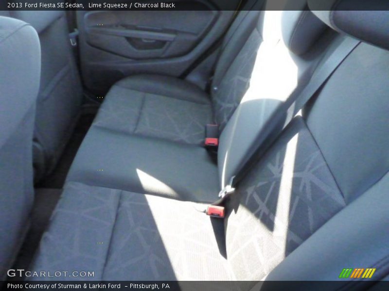 Lime Squeeze / Charcoal Black 2013 Ford Fiesta SE Sedan