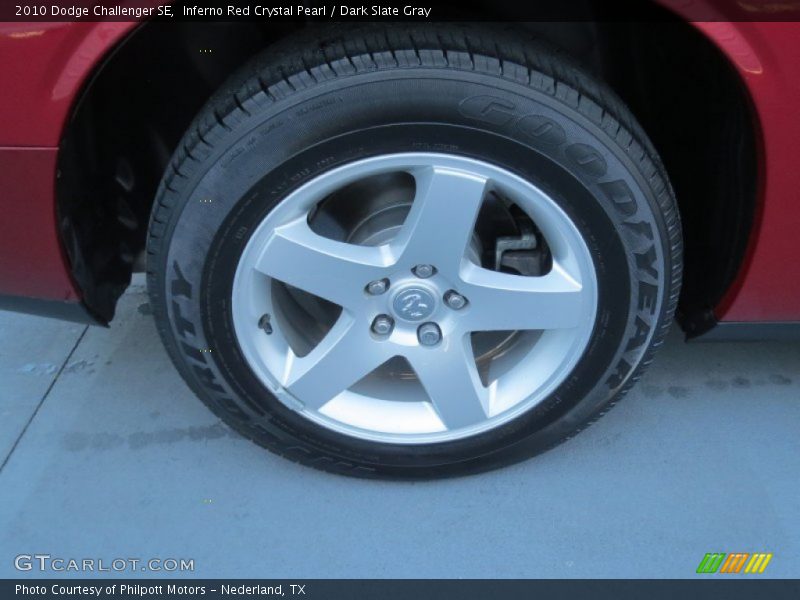 Inferno Red Crystal Pearl / Dark Slate Gray 2010 Dodge Challenger SE
