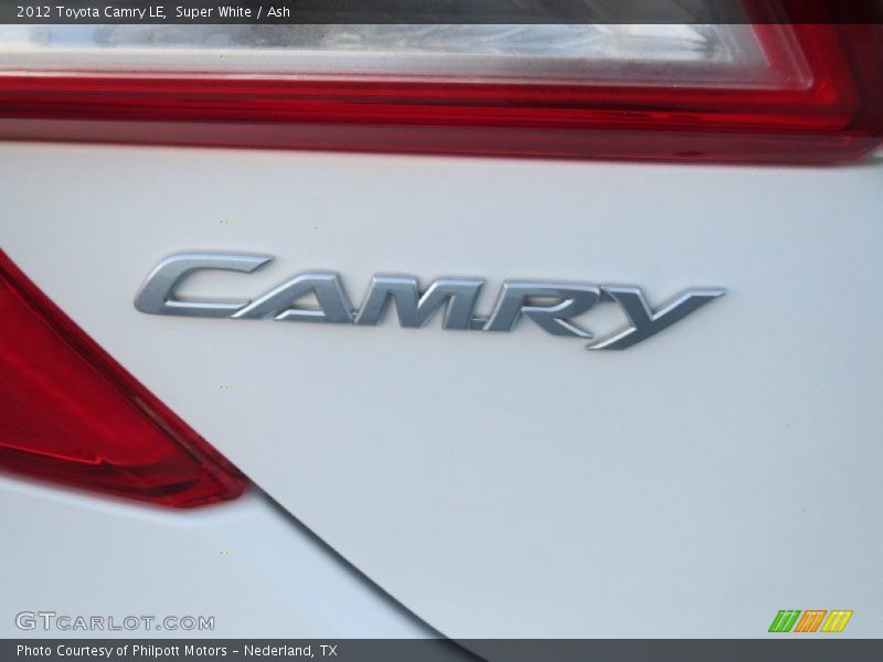 Super White / Ash 2012 Toyota Camry LE