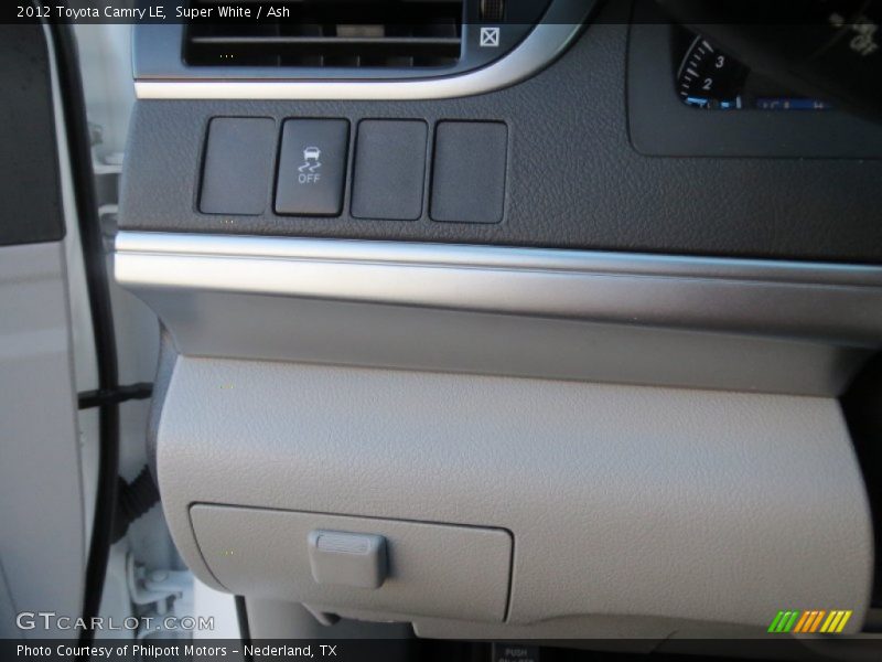 Super White / Ash 2012 Toyota Camry LE