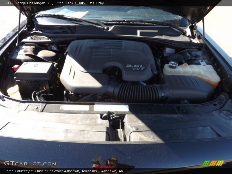 Pitch Black / Dark Slate Gray 2012 Dodge Challenger SXT