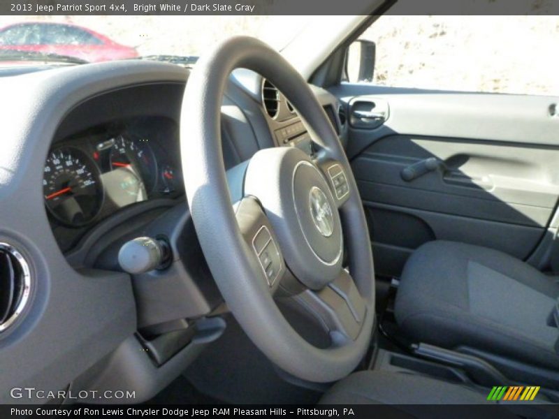 Bright White / Dark Slate Gray 2013 Jeep Patriot Sport 4x4