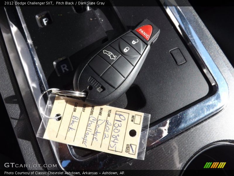 Pitch Black / Dark Slate Gray 2012 Dodge Challenger SXT