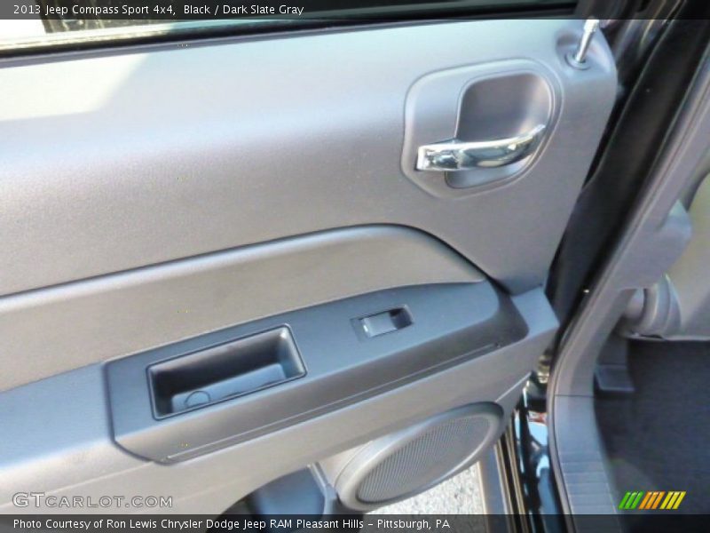 Black / Dark Slate Gray 2013 Jeep Compass Sport 4x4