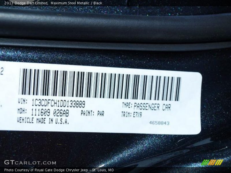Maximum Steel Metallic / Black 2013 Dodge Dart Limited