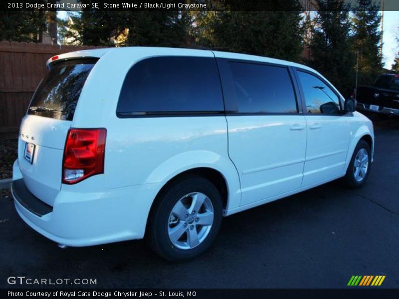 Stone White / Black/Light Graystone 2013 Dodge Grand Caravan SE