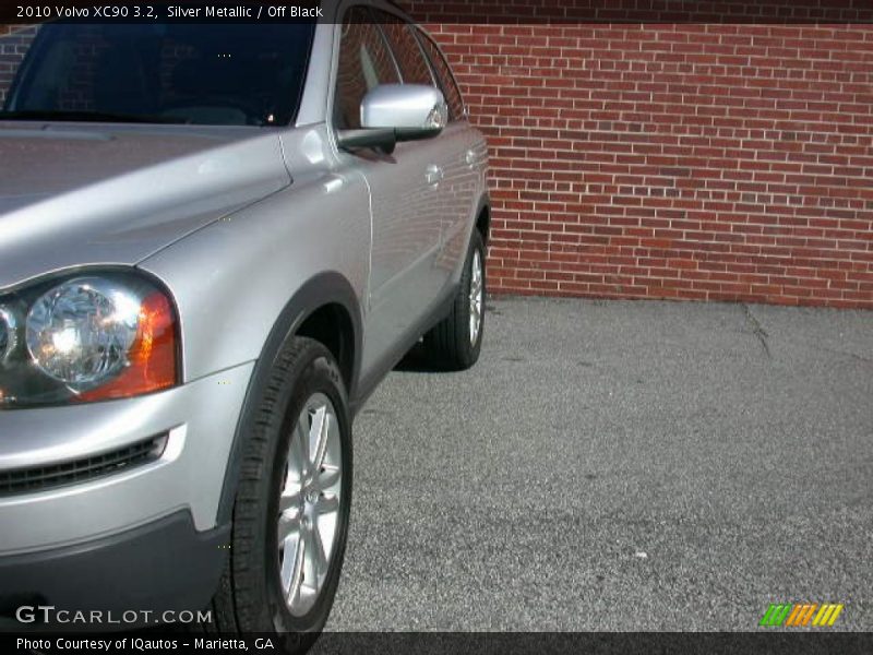 Silver Metallic / Off Black 2010 Volvo XC90 3.2