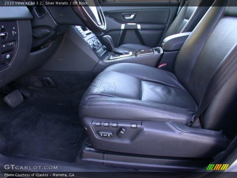 Silver Metallic / Off Black 2010 Volvo XC90 3.2