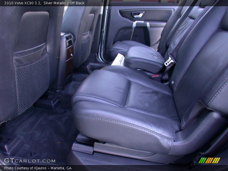 Silver Metallic / Off Black 2010 Volvo XC90 3.2