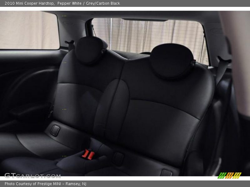 Pepper White / Grey/Carbon Black 2010 Mini Cooper Hardtop