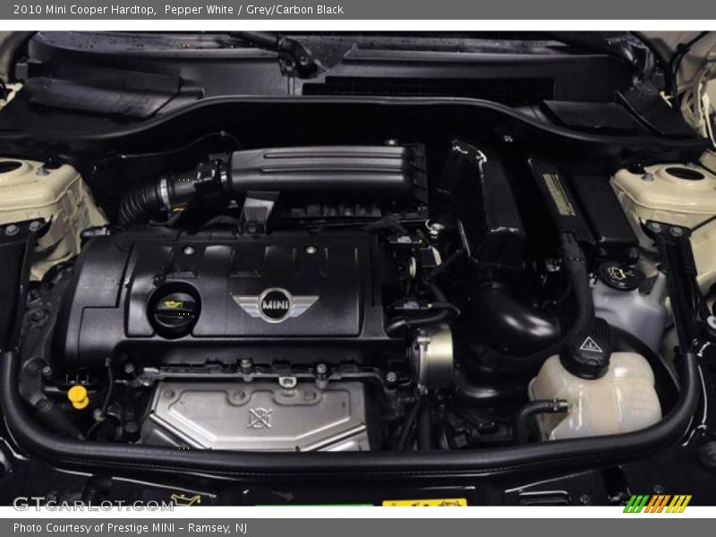 Pepper White / Grey/Carbon Black 2010 Mini Cooper Hardtop