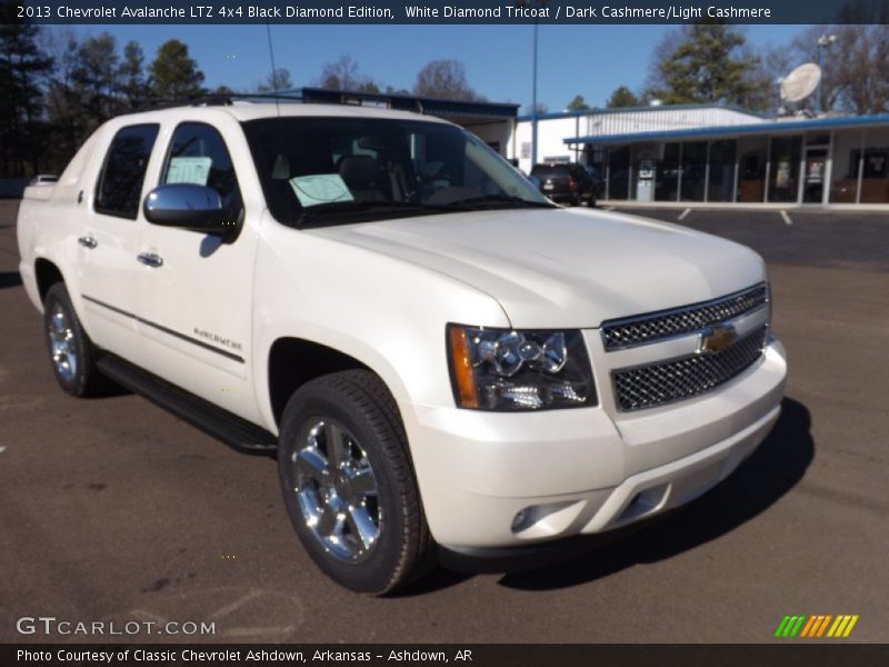 White Diamond Tricoat / Dark Cashmere/Light Cashmere 2013 Chevrolet Avalanche LTZ 4x4 Black Diamond Edition