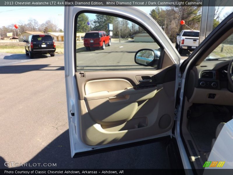 White Diamond Tricoat / Dark Cashmere/Light Cashmere 2013 Chevrolet Avalanche LTZ 4x4 Black Diamond Edition
