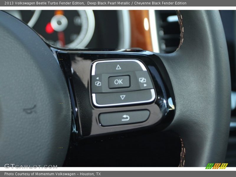 Controls of 2013 Beetle Turbo Fender Edition