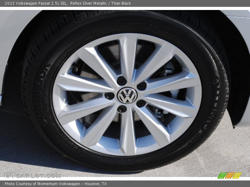 Reflex Silver Metallic / Titan Black 2013 Volkswagen Passat 2.5L SEL