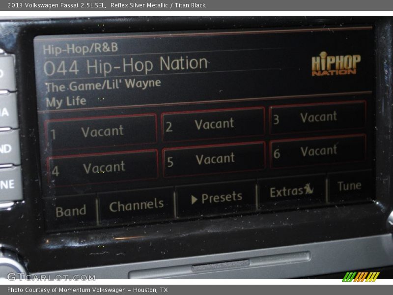 Reflex Silver Metallic / Titan Black 2013 Volkswagen Passat 2.5L SEL