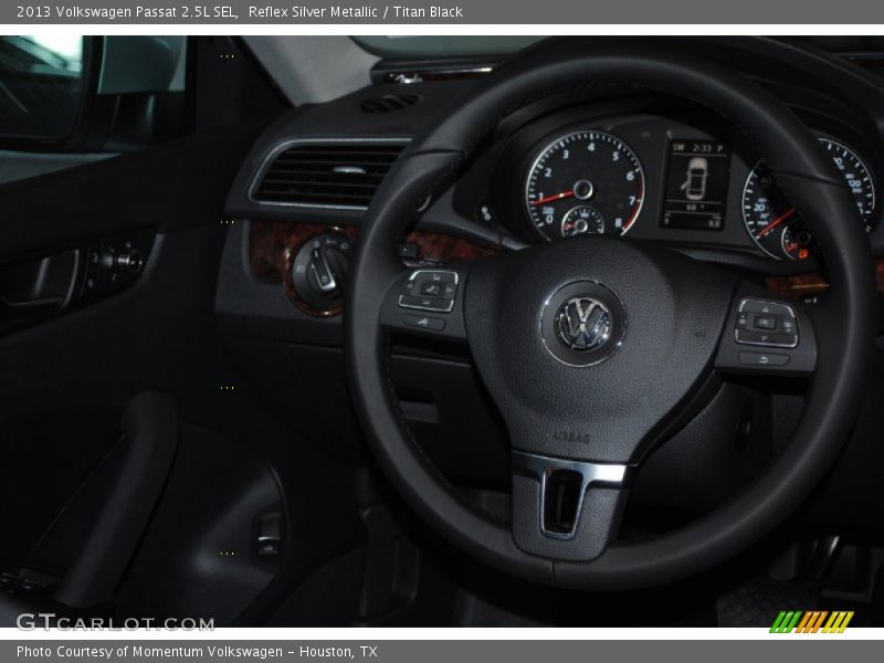 Reflex Silver Metallic / Titan Black 2013 Volkswagen Passat 2.5L SEL