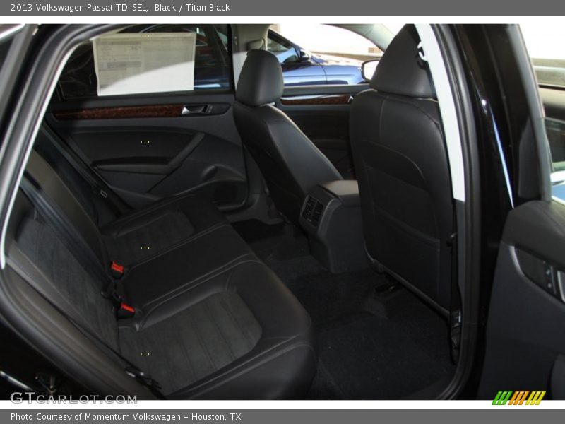 Black / Titan Black 2013 Volkswagen Passat TDI SEL