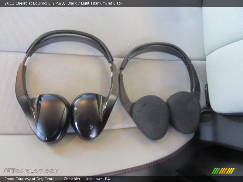 Black / Light Titanium/Jet Black 2011 Chevrolet Equinox LTZ AWD