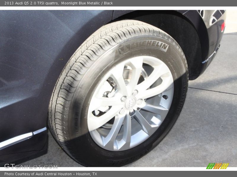 Moonlight Blue Metallic / Black 2013 Audi Q5 2.0 TFSI quattro