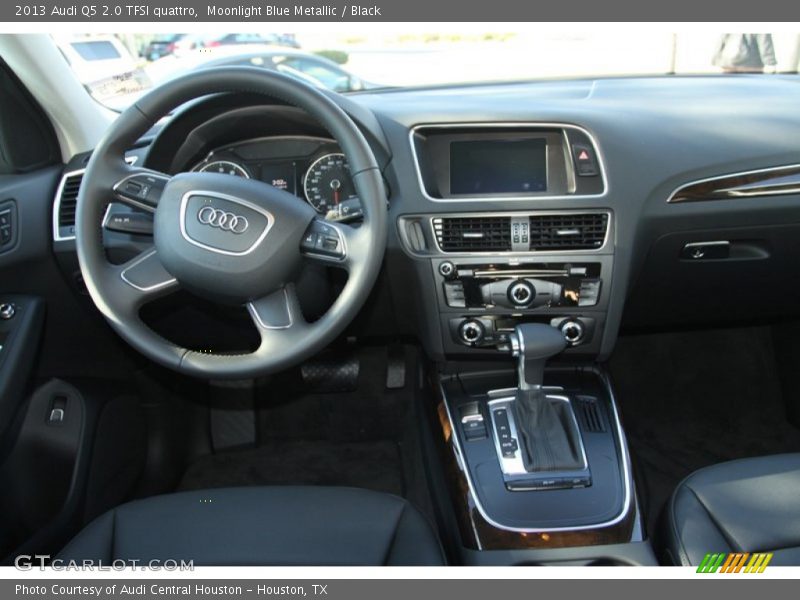 Moonlight Blue Metallic / Black 2013 Audi Q5 2.0 TFSI quattro