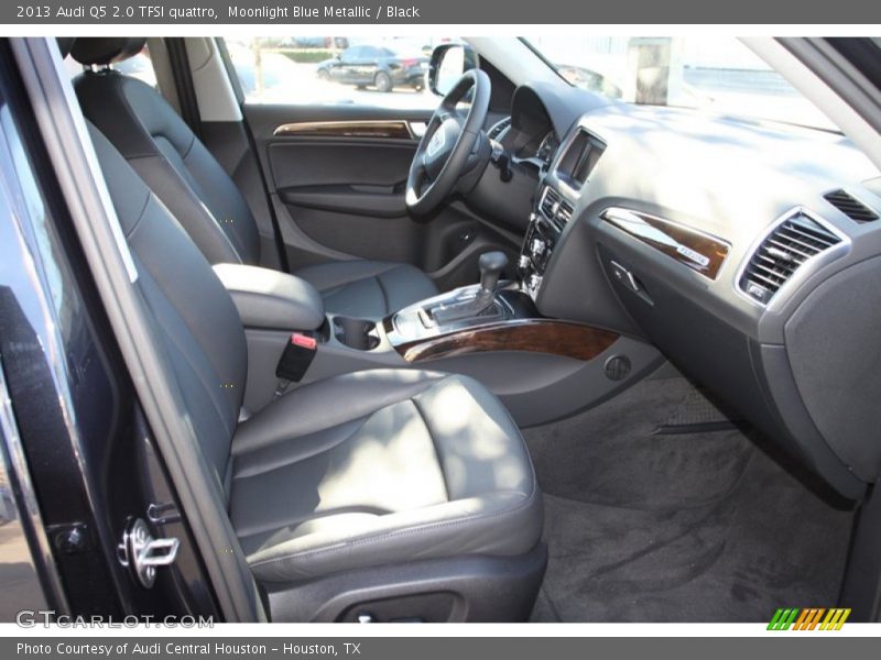 Moonlight Blue Metallic / Black 2013 Audi Q5 2.0 TFSI quattro