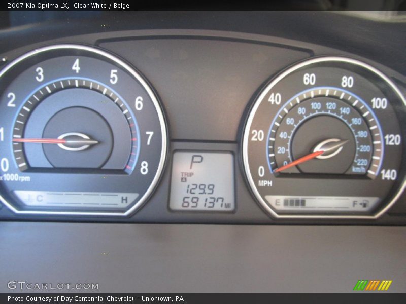 Clear White / Beige 2007 Kia Optima LX