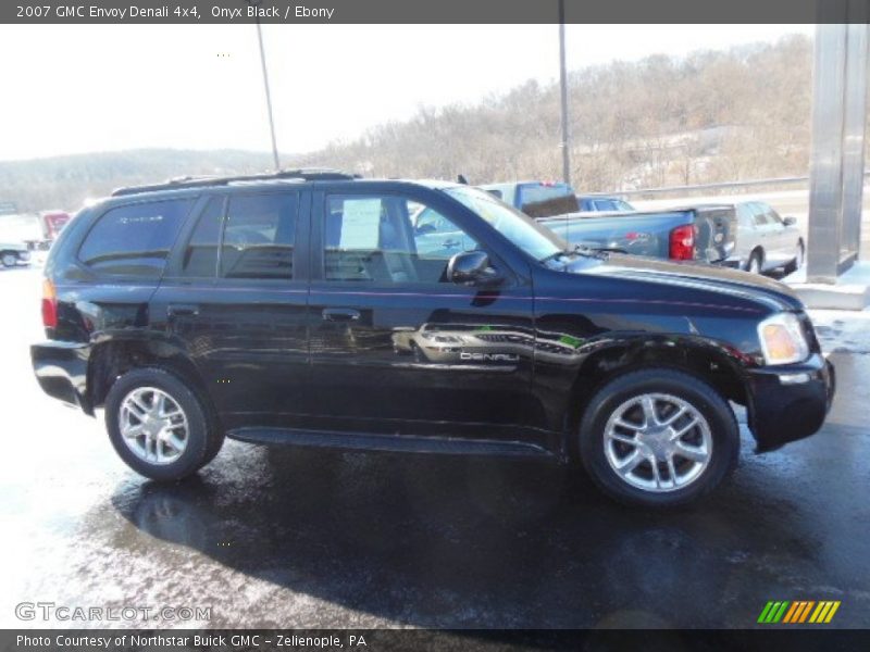 Onyx Black / Ebony 2007 GMC Envoy Denali 4x4
