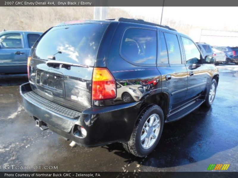 Onyx Black / Ebony 2007 GMC Envoy Denali 4x4