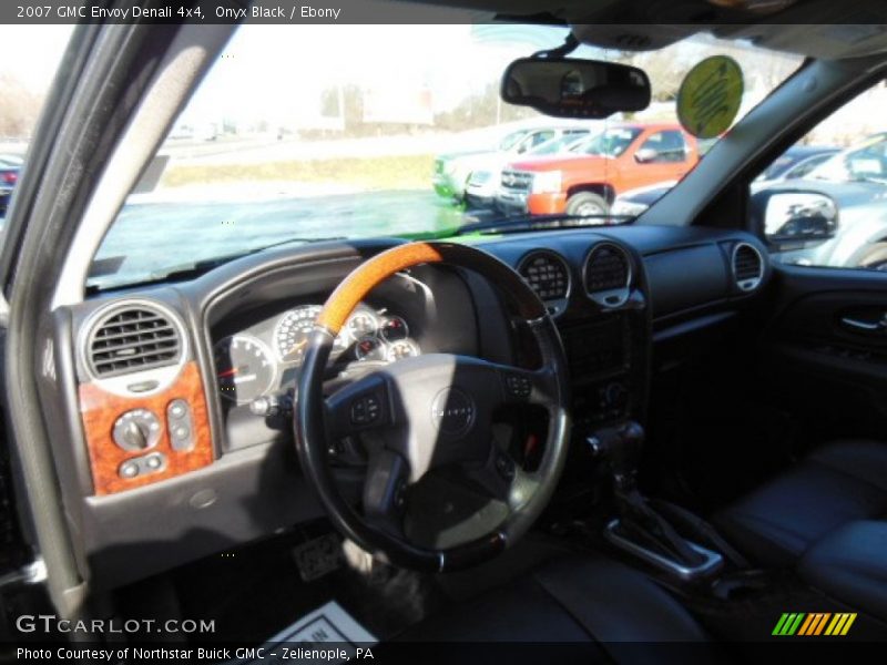 Onyx Black / Ebony 2007 GMC Envoy Denali 4x4
