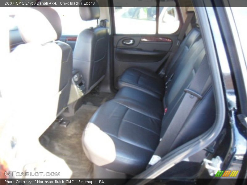 Onyx Black / Ebony 2007 GMC Envoy Denali 4x4